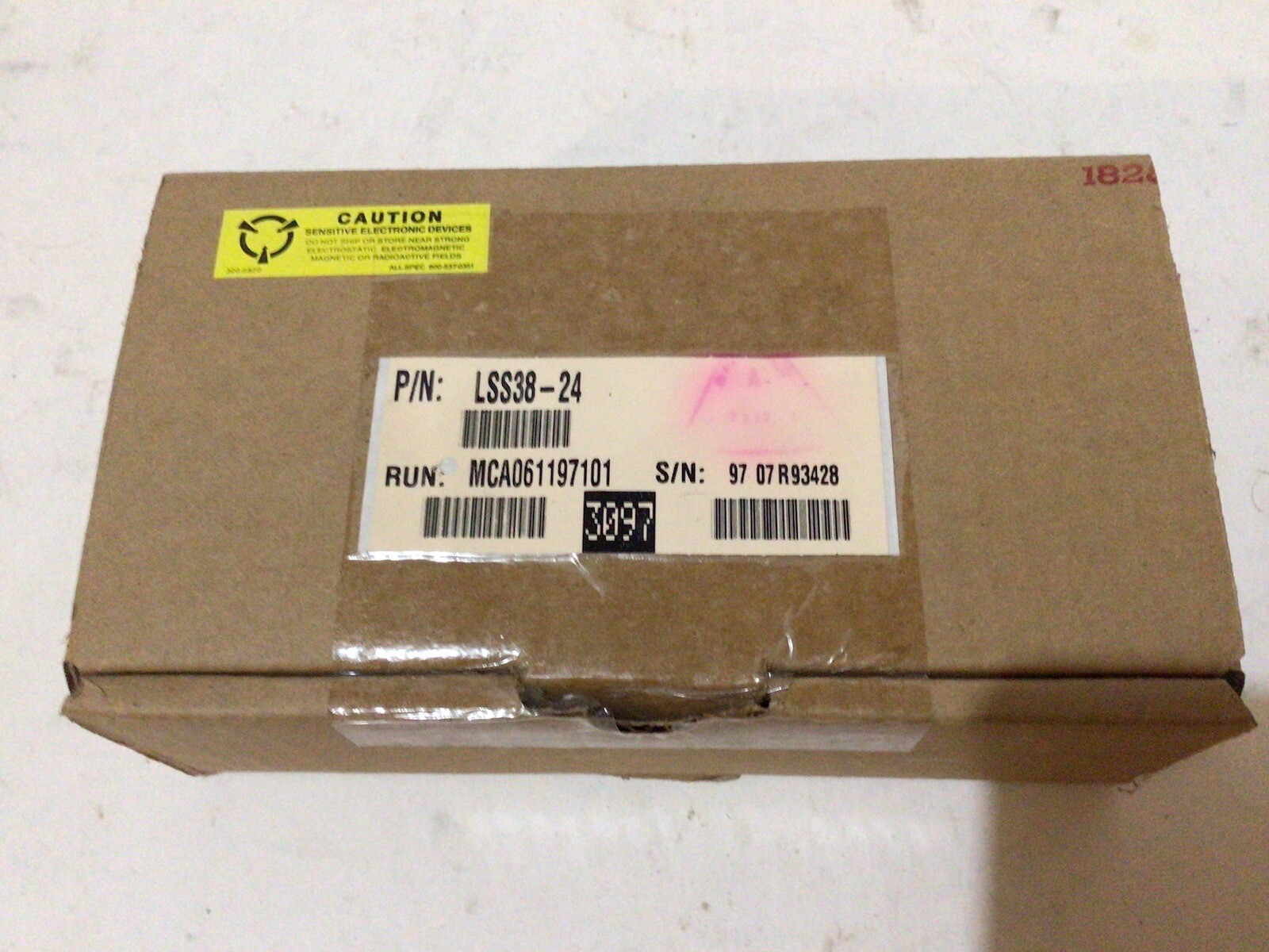Lambda LSS-38-24 Regulated Power Supply 85-132v AC Input. 24 VDC 4.5A Output New