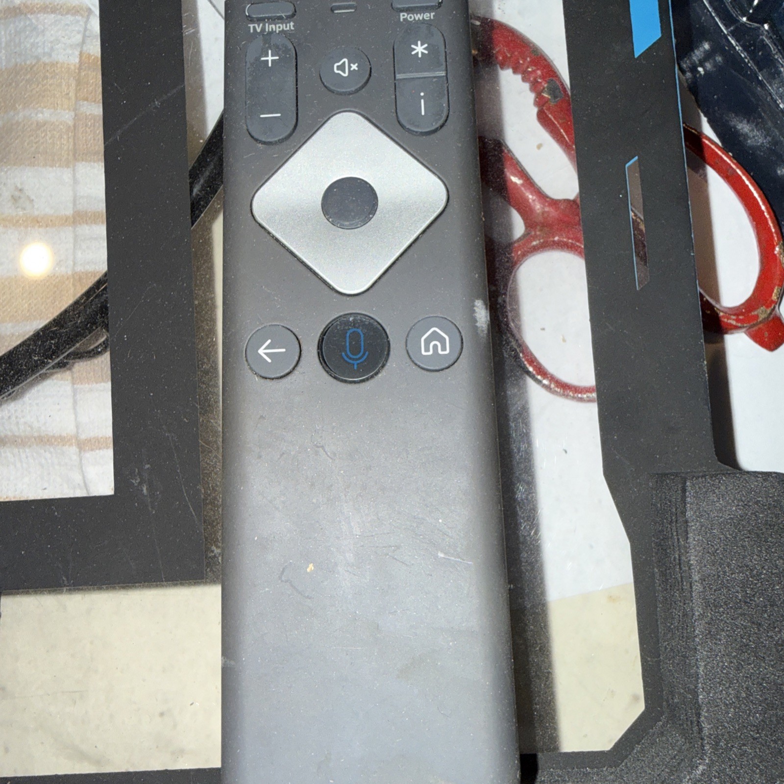 Comcast / Xfinity ~ XR16 Voice Remote ~ Fully Functional; Pristine Condition