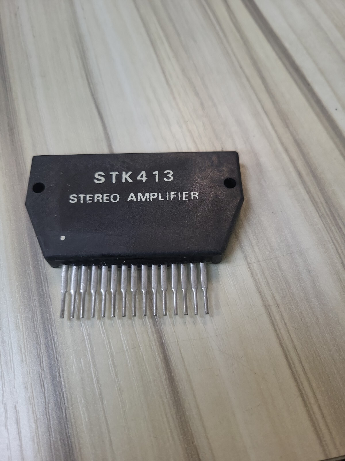 STK413 Stereo Amplifier Sanyo 43C3K6