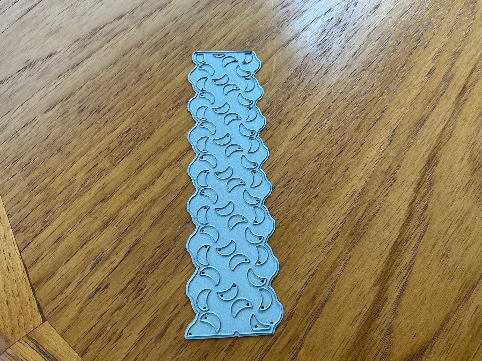 PoppyStamps Swirly Curl Border Die, Pop-Die-1025