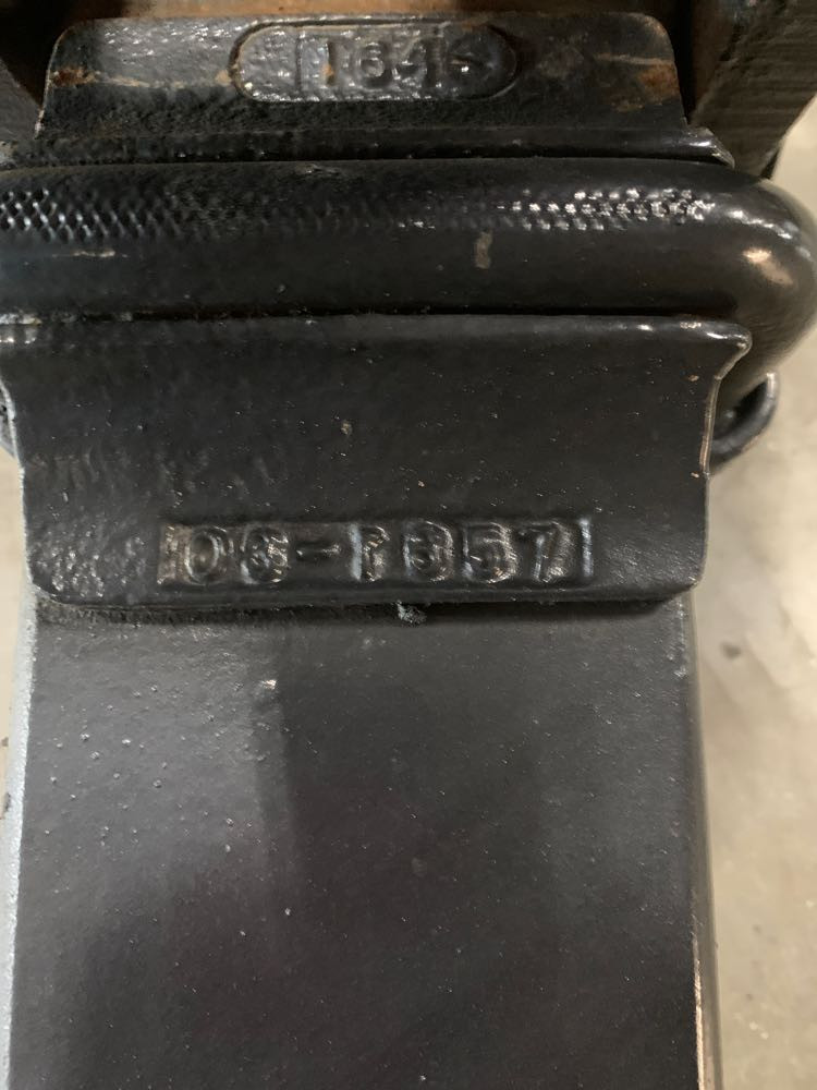 2014 Suspension Bracket for Peterbilt 579 (641-12114)