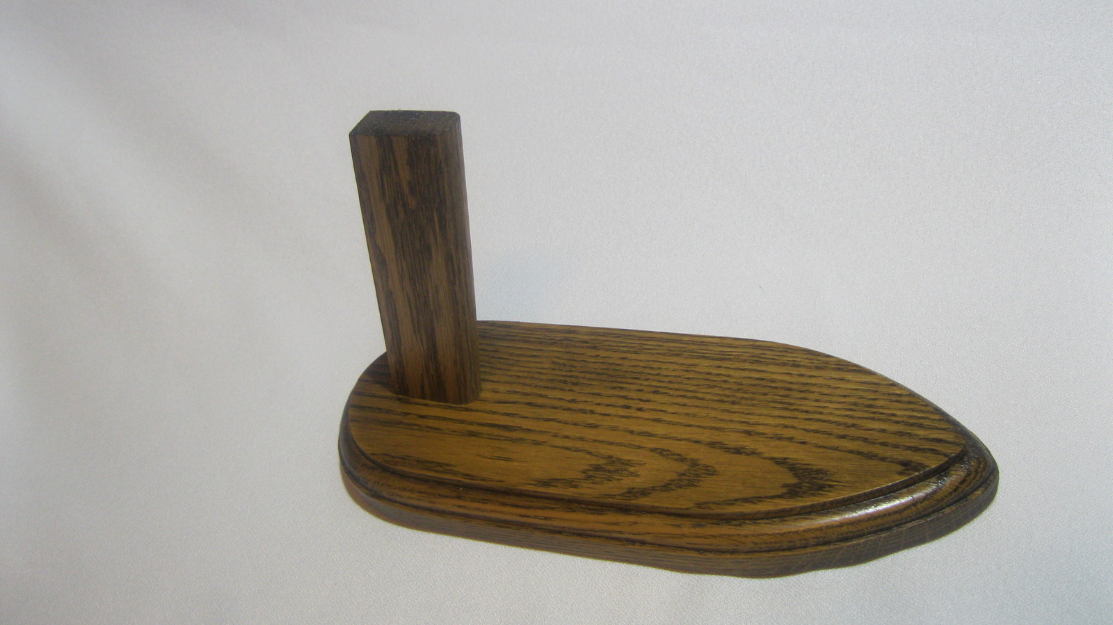 Handgun rack; Handmade for 1 Colt 1903 - 04  32 / 380 style; made from oak