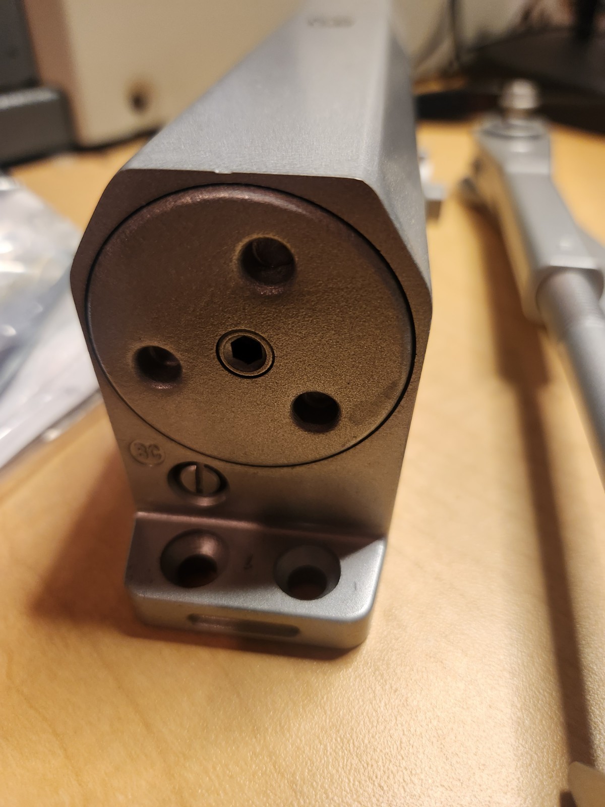 Stanley Ryobi Surface Door Closer Hold Open Size 1-4