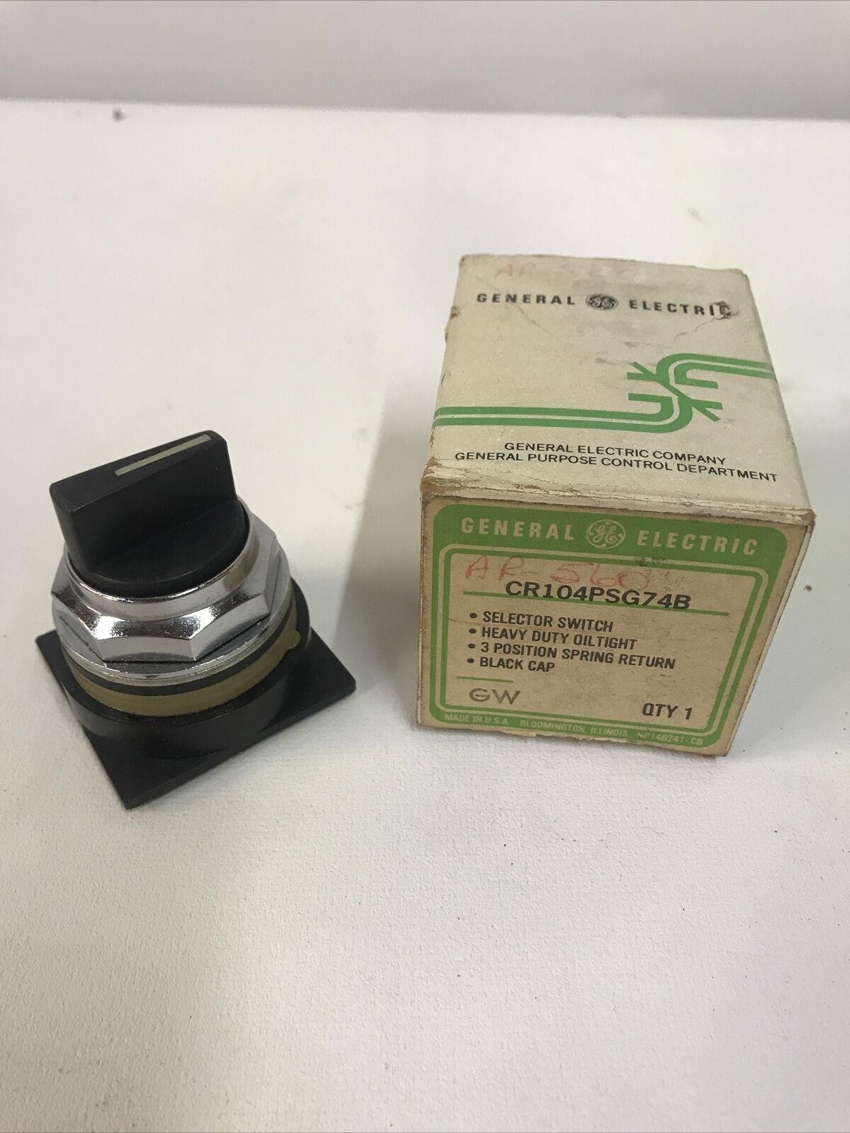 General Electric CR104PSG74B Selector Switch 3 Position Spring Return