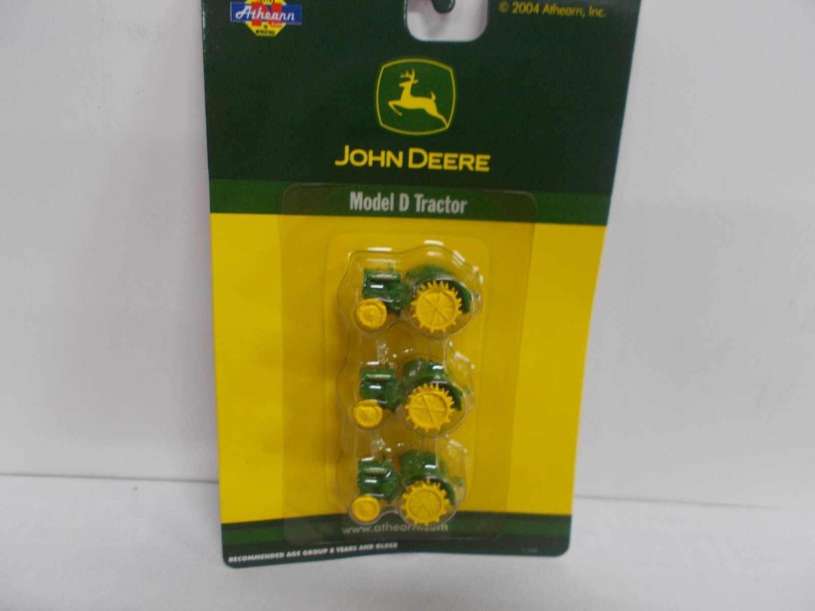 ATHEARN # 10185~ (3) - JOHN DEERE MODEL D TRACTORS ~ N SCALE ~LOT-B
