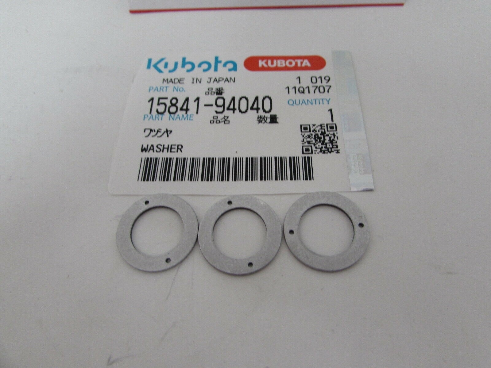 3 GENUINE KUBOTA INJECTOR WASHER W/ 2 HOLES # 15841-94040