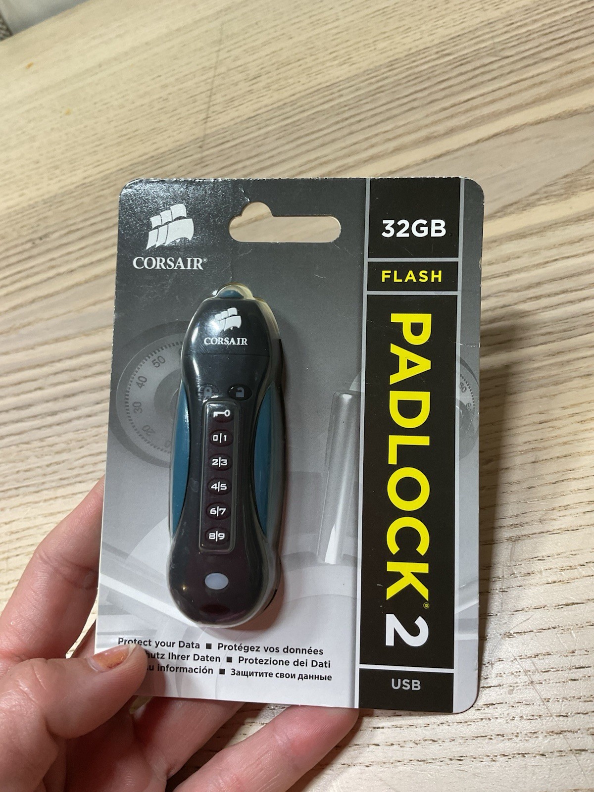 Corsair CMFPLA32GB