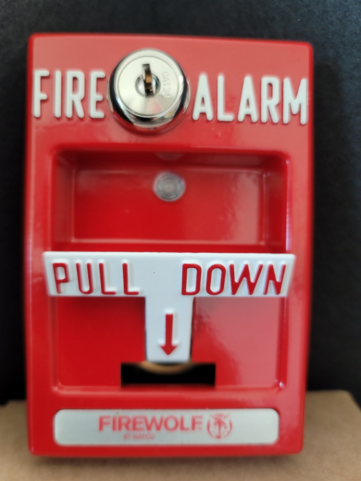 NEW-FIREWOLF by NAPCO FWC-FSLC-PULLK WITH KEY