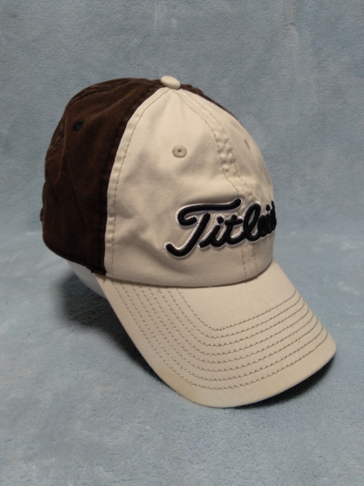 Titleist Golf Baseball Hat Cap Brown Tan A-FLEX Fitted Size Large X-Large