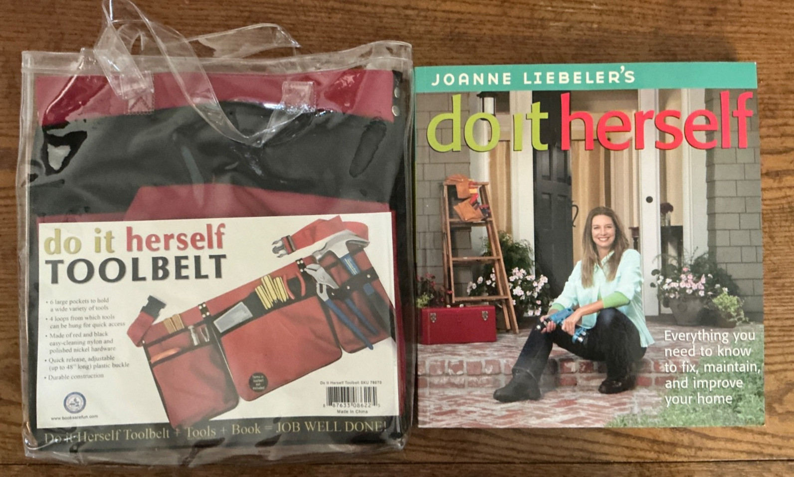 NOS Women’s Tool Belt and 2007 Do It Herself PB workbook by JoAnne Liebeler