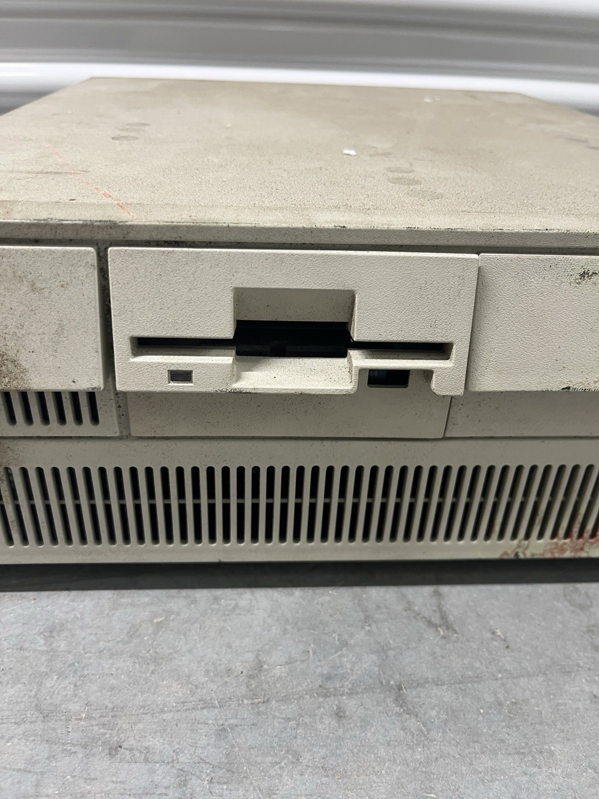 IBM Personal System/2 Model 70 386 Desktop Computer - UNTESTED / FOR PARTS *READ