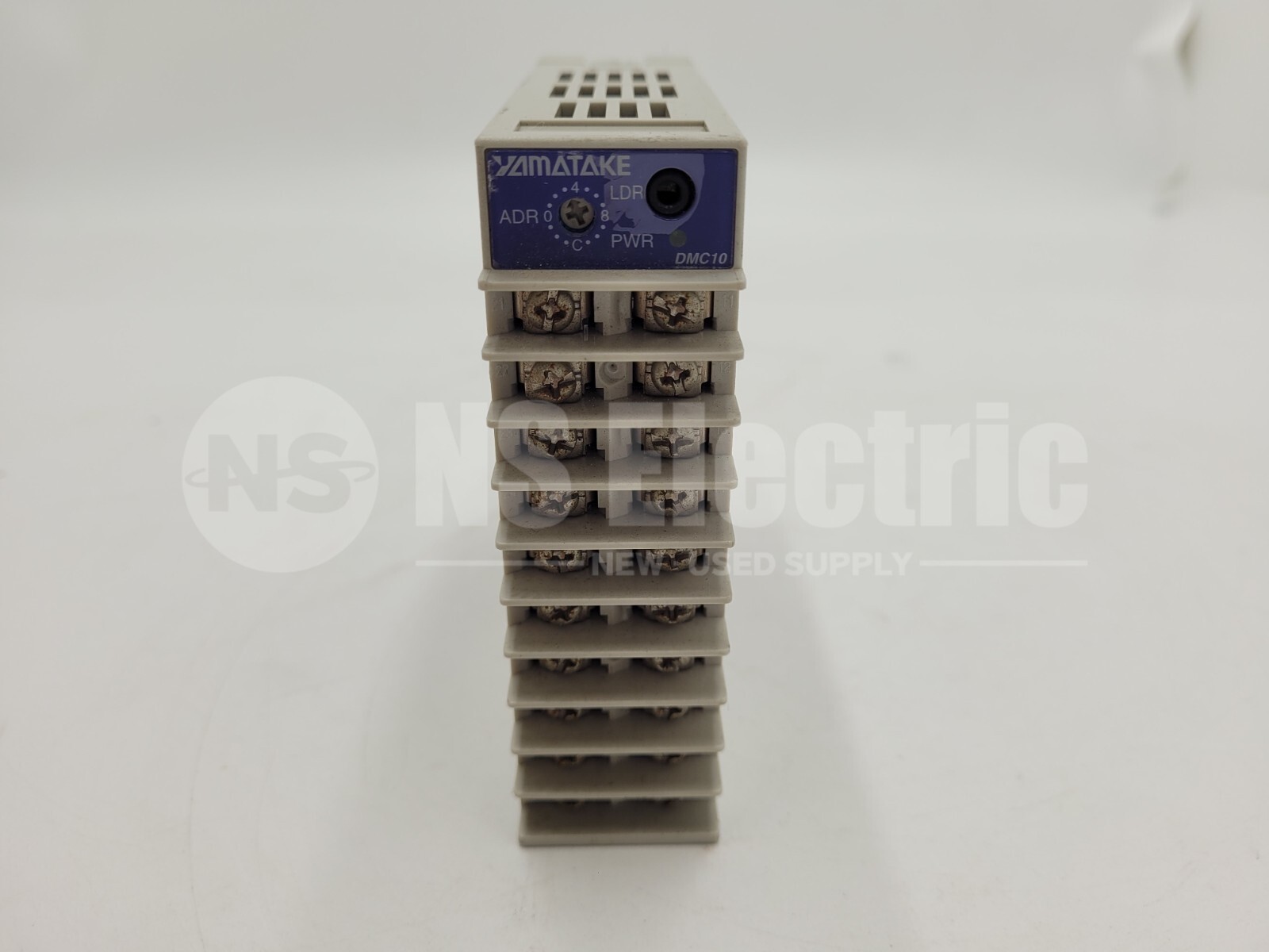 Yamatake / DMC10S2TV0400 / Regulator