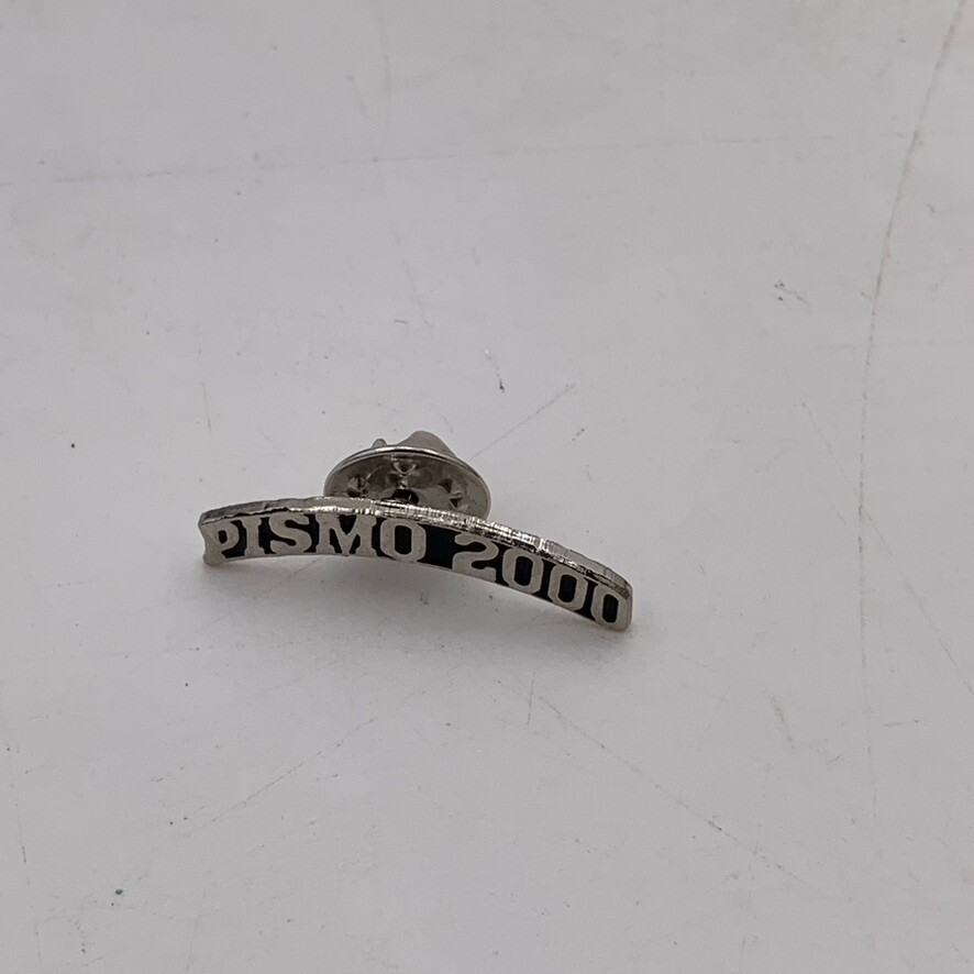 VTG Modesto Harley Davidson Pismo 2000 Motorcycle Riders Button Pin Badge