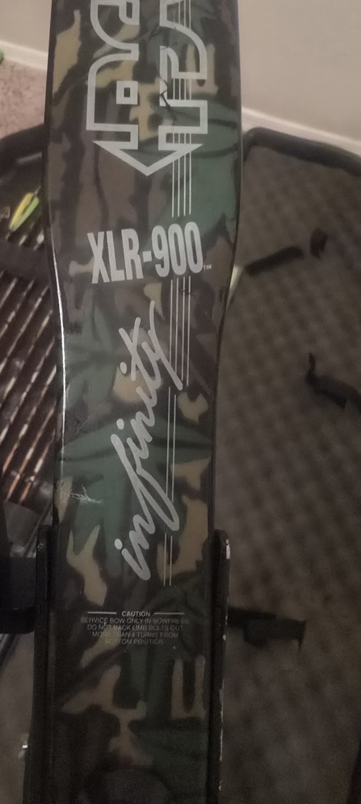 PSE Compound Bow Camo Black with Green Arrows and Accessories for Men