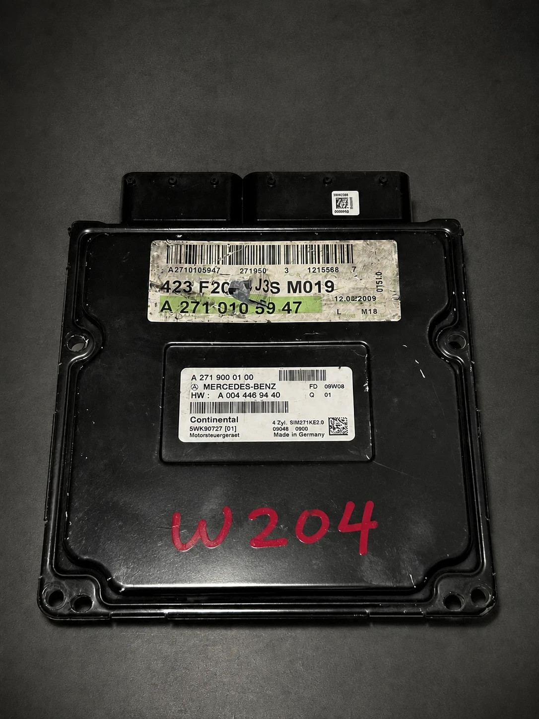 Mercedes Benz C-Class W204 ECU Engine Control Unit A2719000100 OEM A2710105947