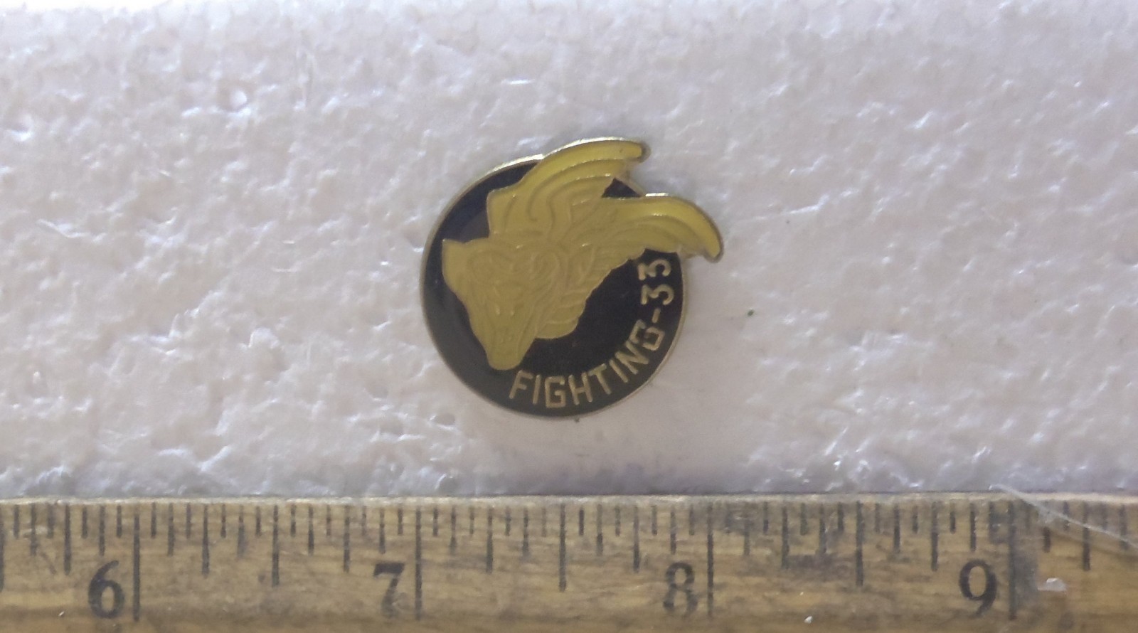 US Navy "FIGHTING - 33" Pin