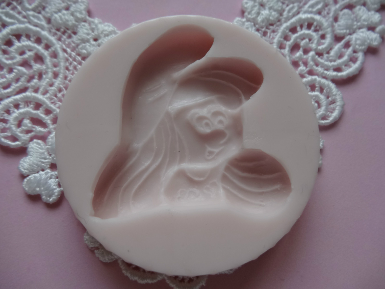 Smurfette silicone mold fondant cake decorating APPROVED FOR FOOD