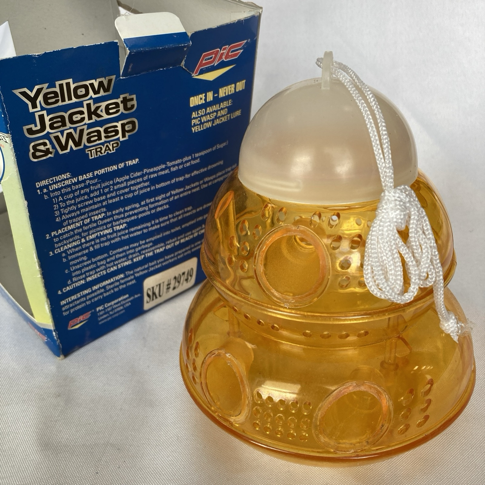 PIC New Yellow Jacket & Wasp Trap Effective and Easy to Use Reusable