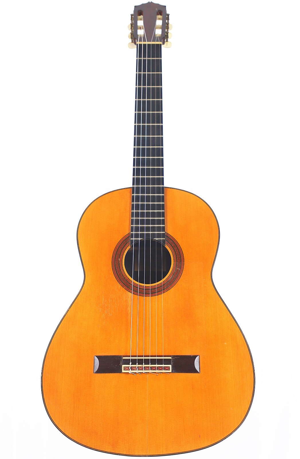 Gerundino Fernandez 1965 - high end flamenco guitar - breattaking sound + video!