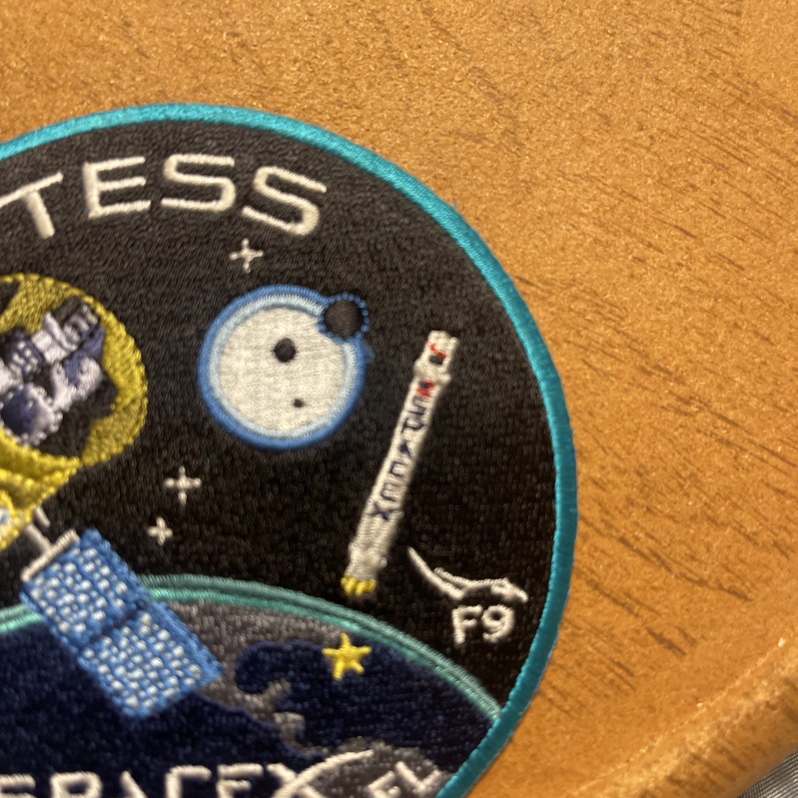 Authentic TESS SPACEX FALCON-9 - CCAFS Launch SATELLITE Mission Employee PATCH