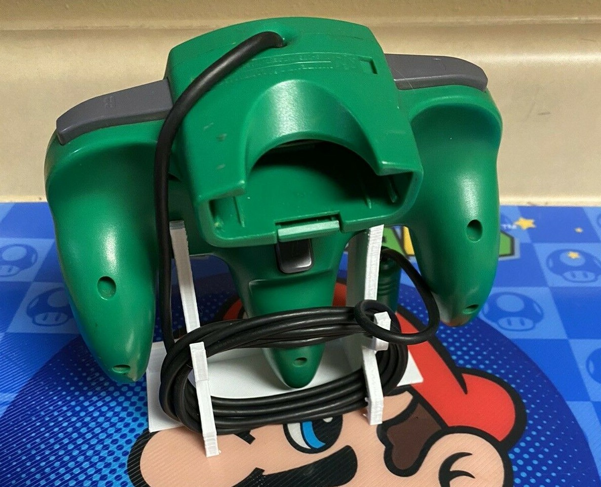 Nintendo 64 Controller Stand / N64 Display Stand, Great for Collectors!