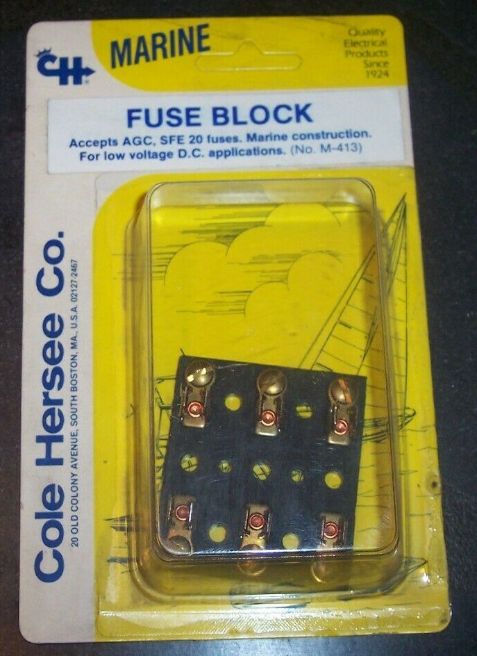 Cole Hersee M-413 Fuse Block, 3 gang fuse, 20 amp marine  / boat