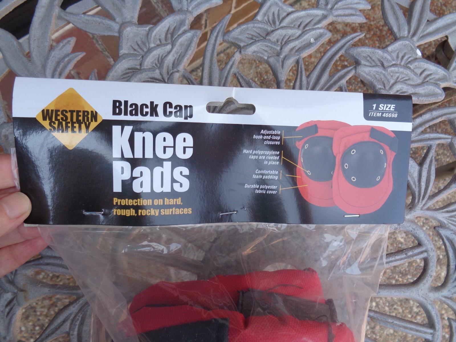 Knee Pads Black Cap New