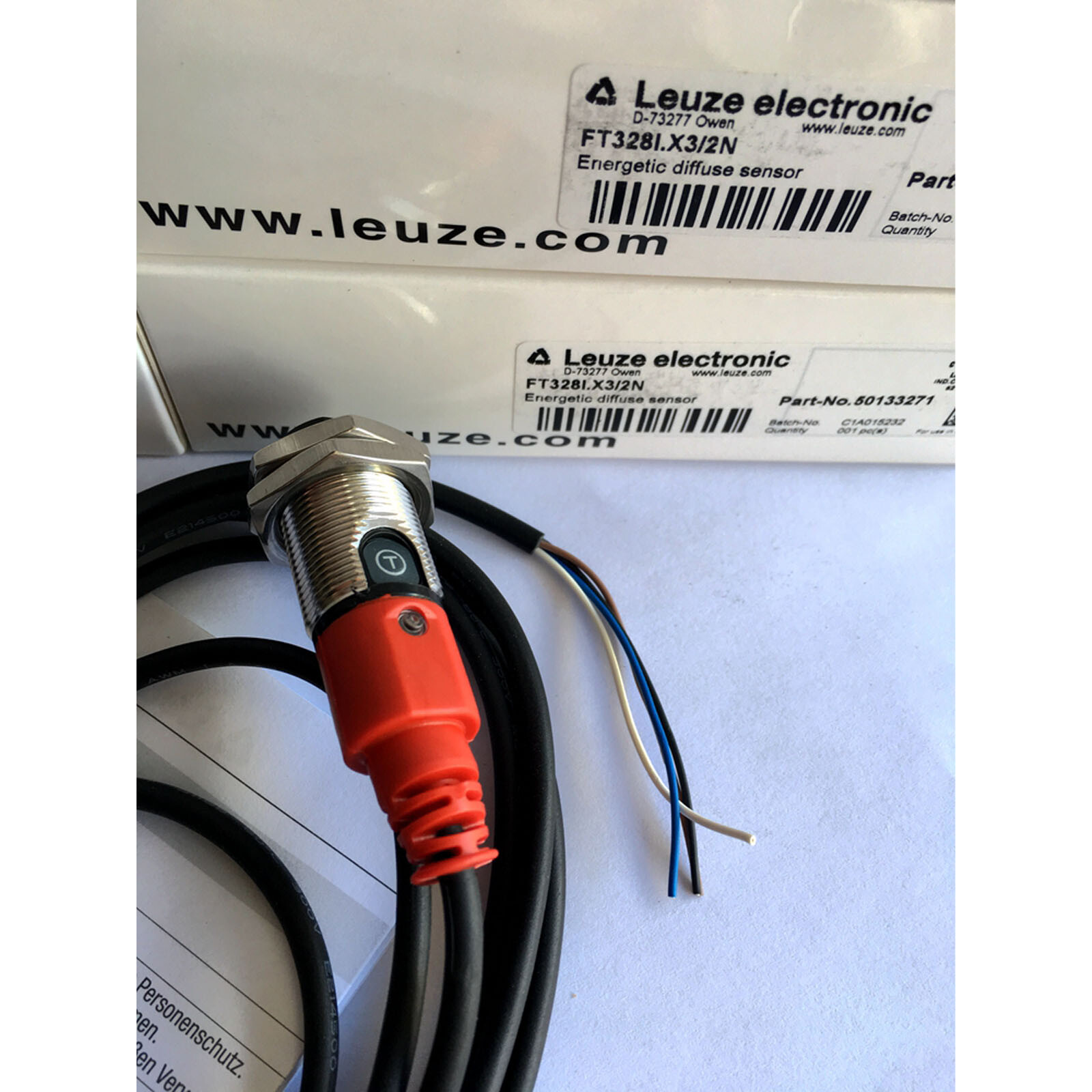 1PC Leuze FT328I.X3/2N Photoelectric switch FT328I.X3/2N New Expedited Shipping