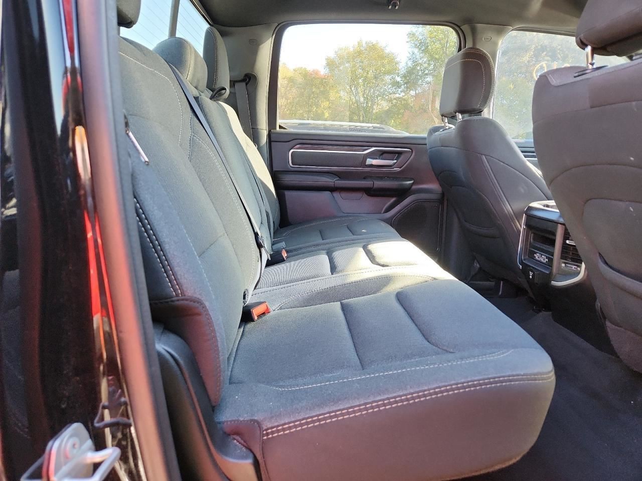 TDODR1500 2021 Glove Box 4944689