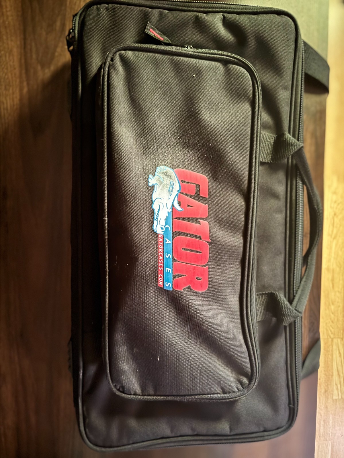Line 6 Floor POD Plus Guitar Multi Effects Processor Pedal Board With Case