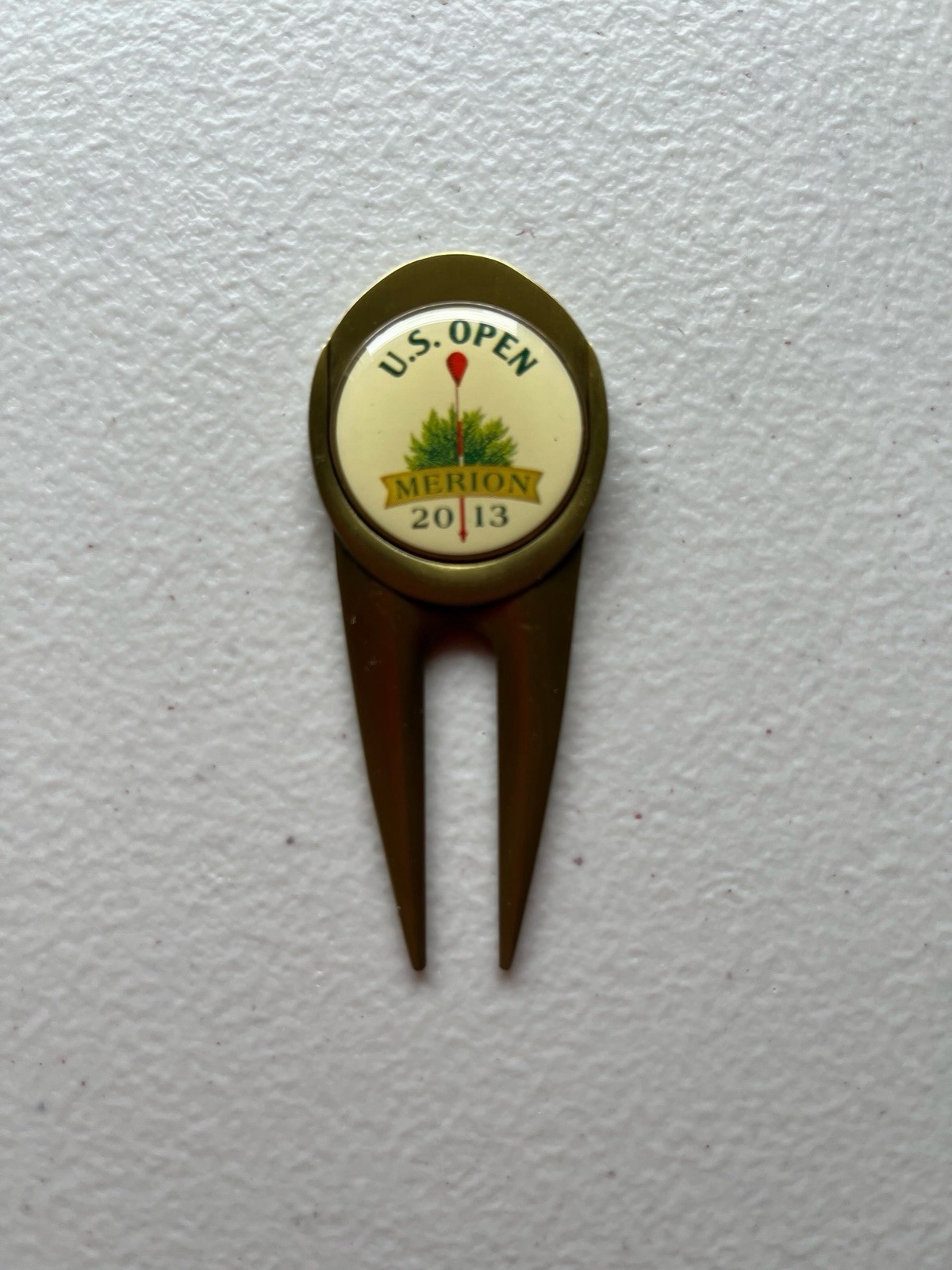 2013 US Open Merion Divot Tool & Removable Ball Marker USGA Member