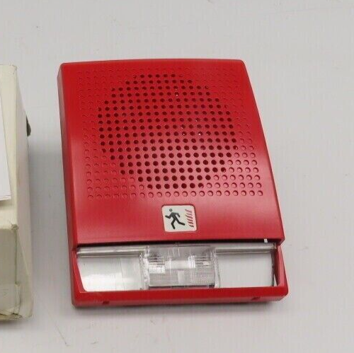 Edwards Systems G4-S2VM RED Speaker Strobe 25V RSM RED/ROUGE New