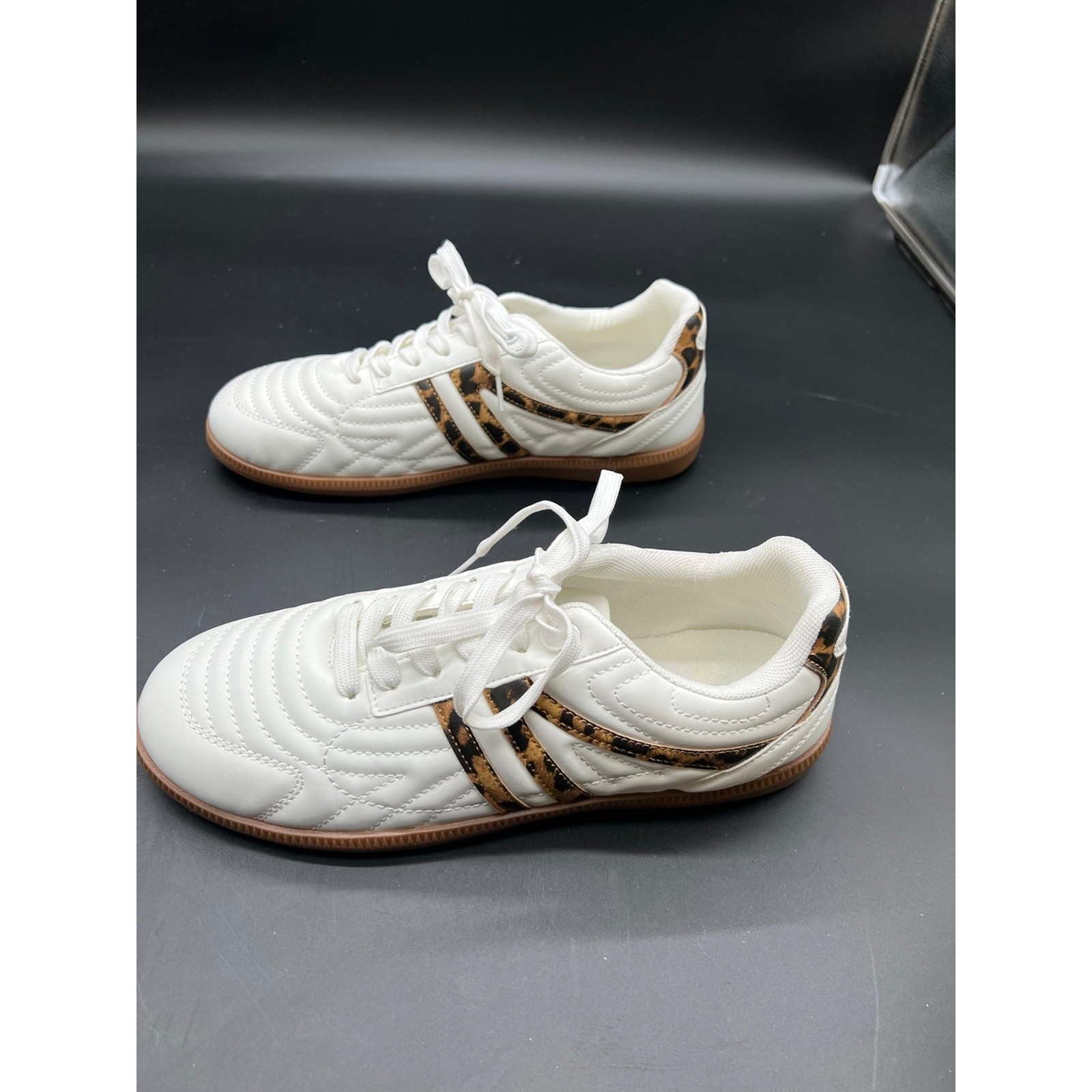 Ontwood White Leopard Print Samba Style Sneakers Size 10