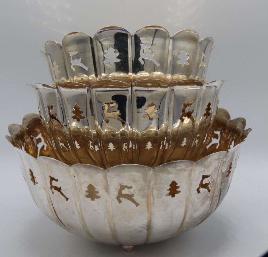 Silver Plated 3 Nesting Footed Bowls Christmas Holiday Tree Reindeer Scallop