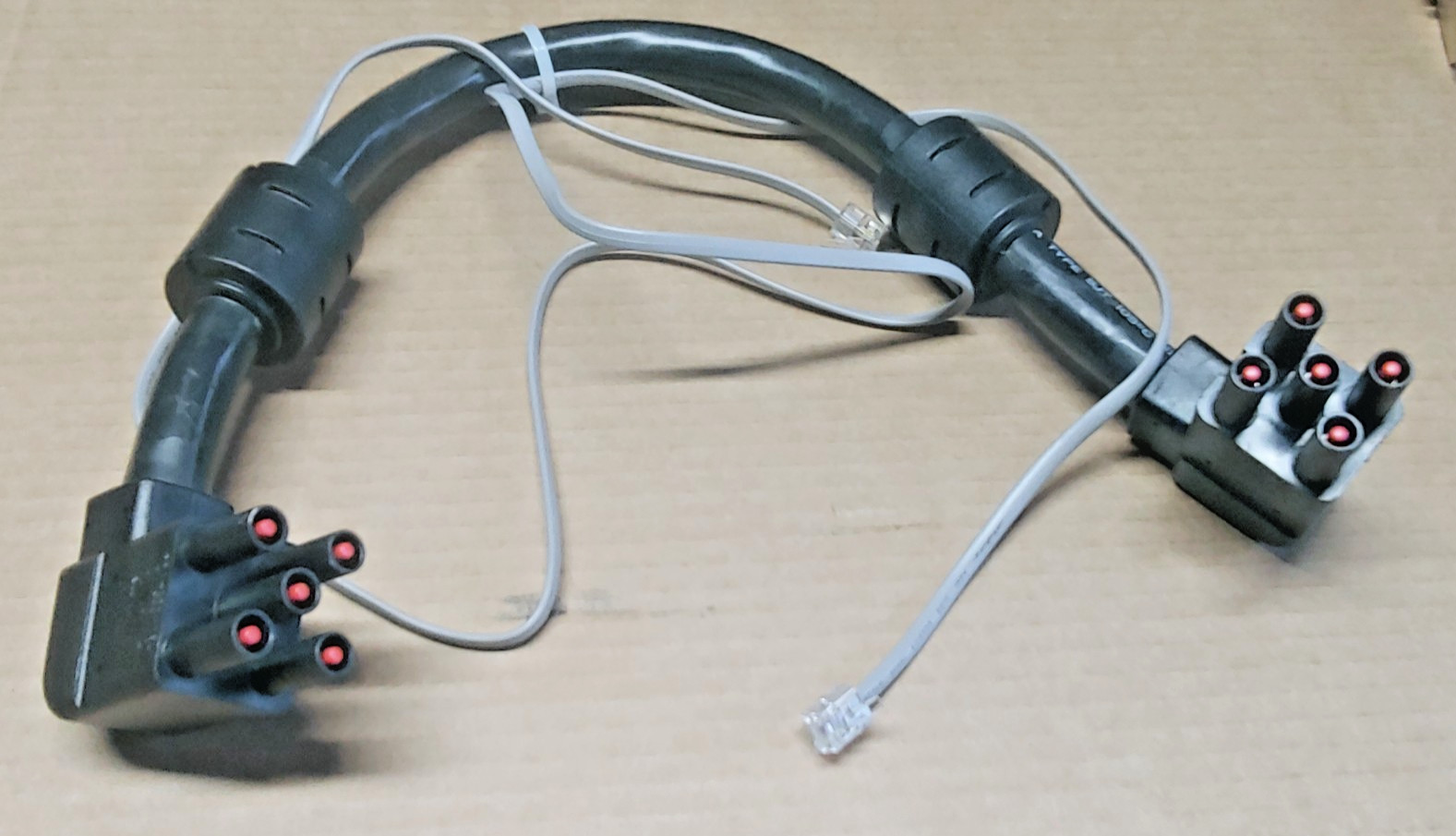 Eaton 5PX EBM Cable for Extended Battery Module 48V 5-Pin for 5PX1500 5PX2200