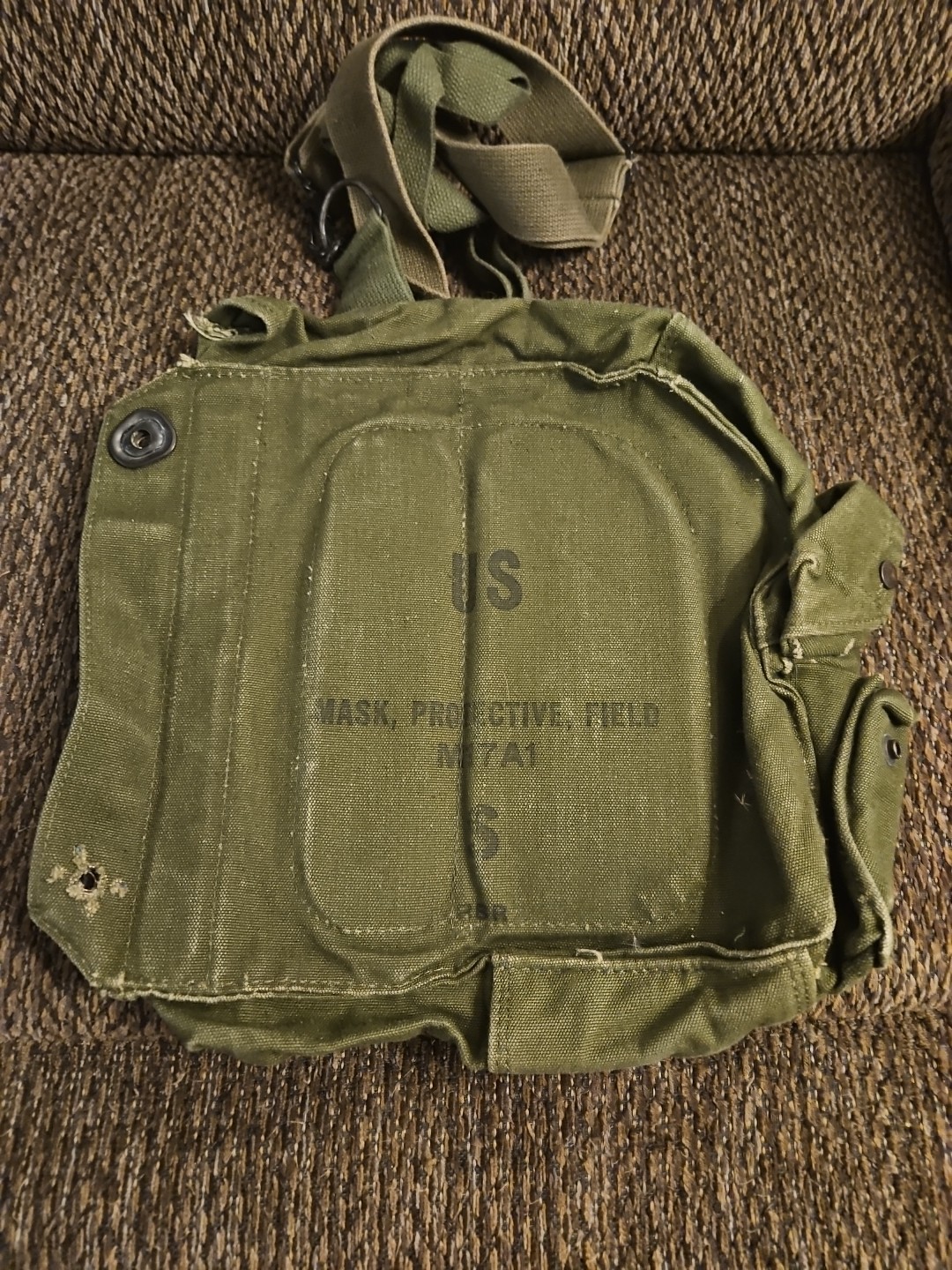 Vintage US  Military Gas Mask Canvas Field Bag