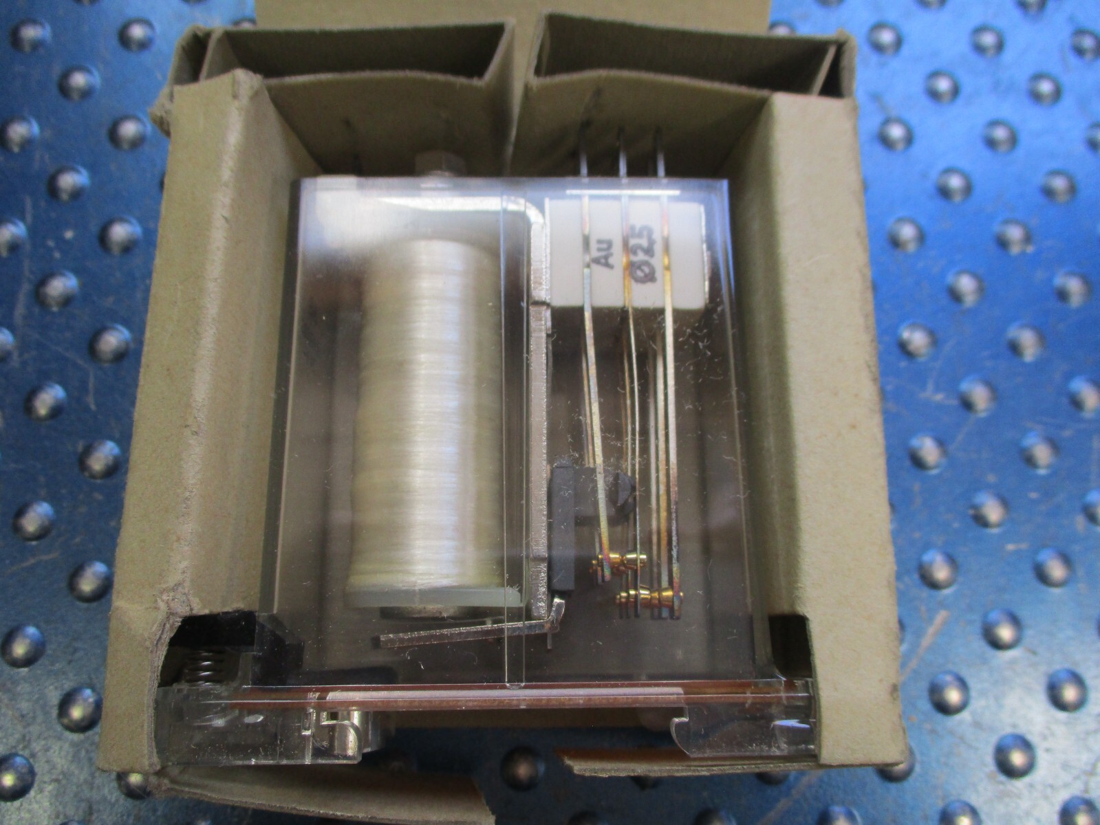 NEW H&B RELAY 24V RHM1003