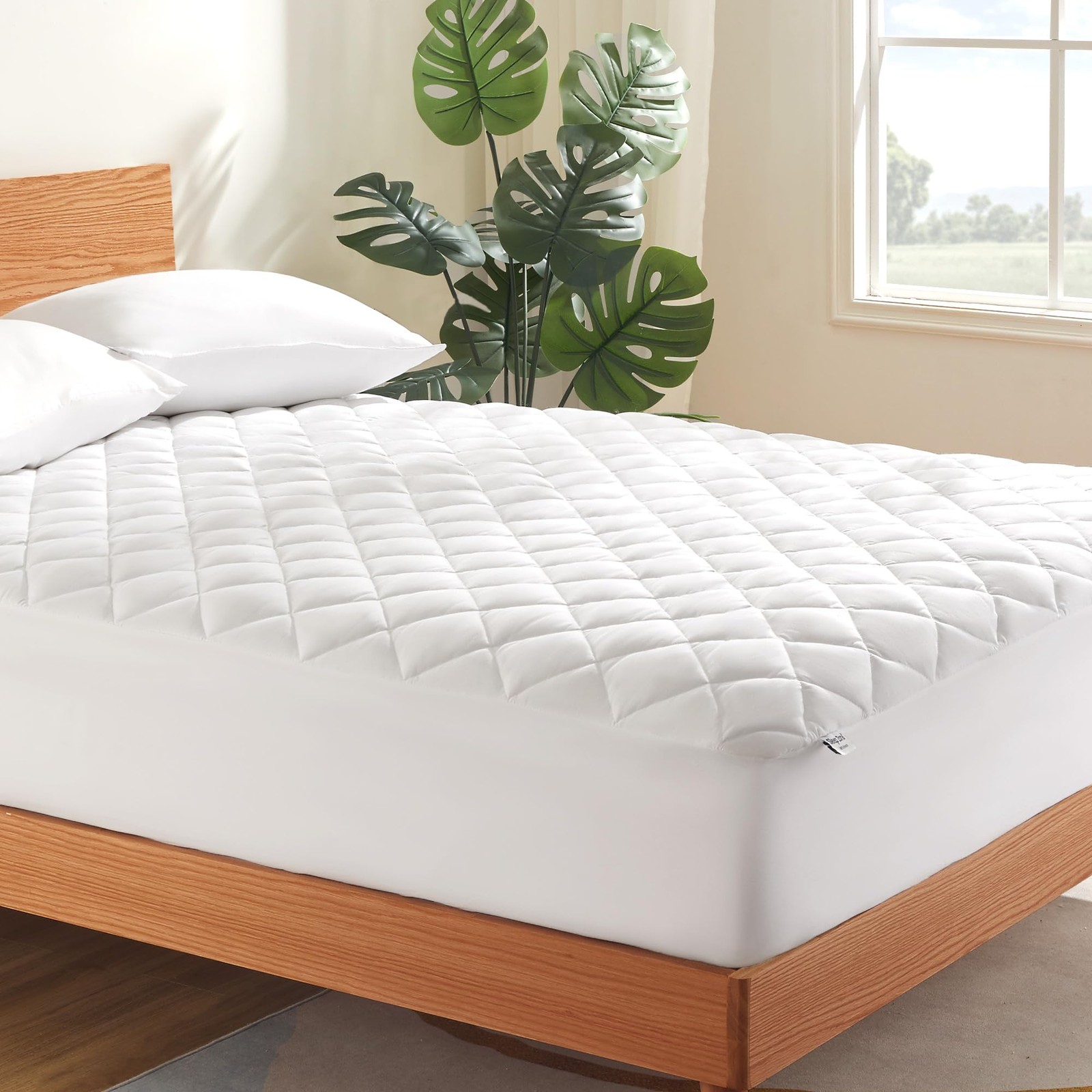 SLEEP ZONE Mattress Cover Queen Size Bed, Quilted Fitted Queen, White