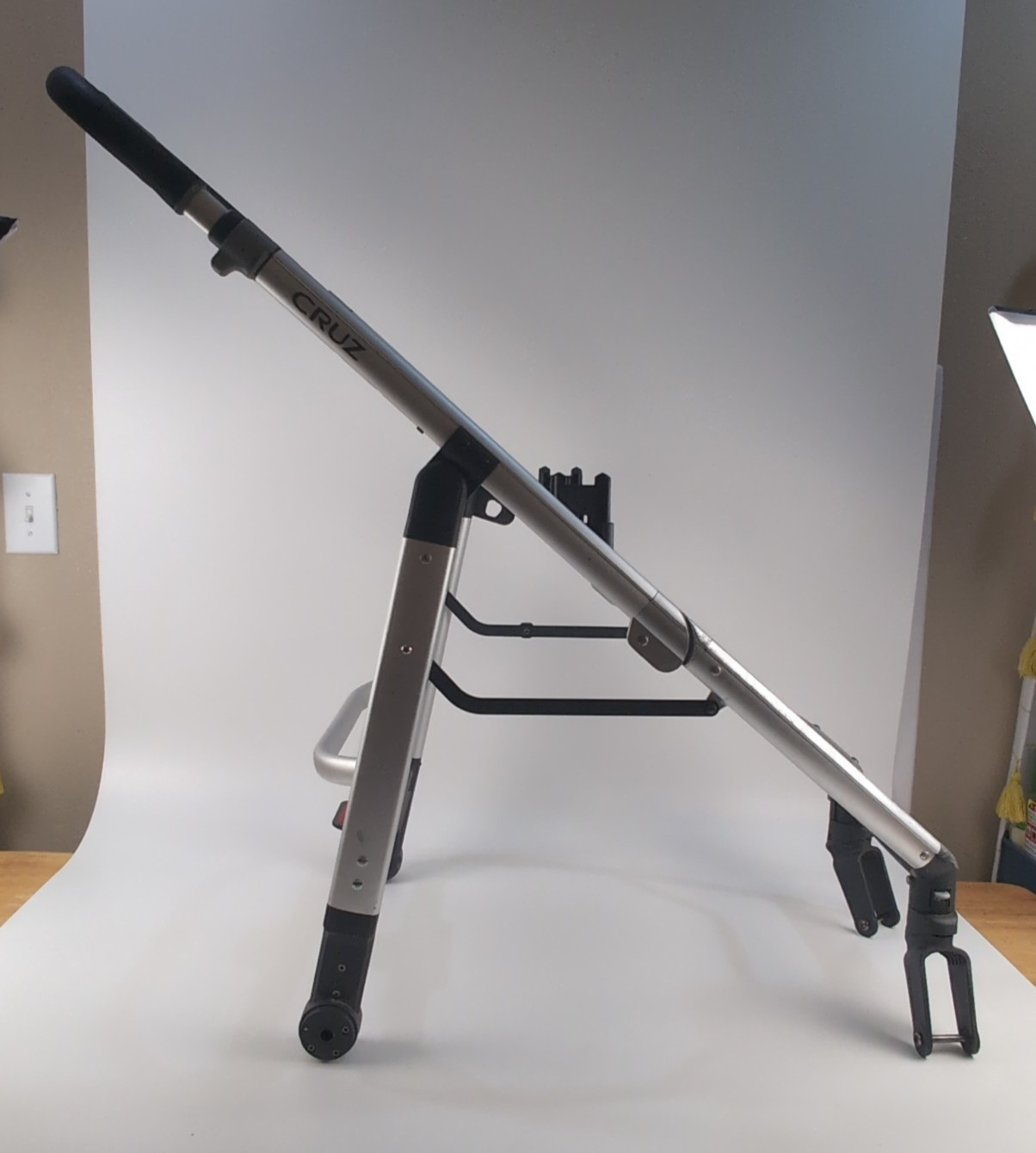 UPPAbaby Cruz V1 Original Frame Chassis Replacement Part Only Excellent Working