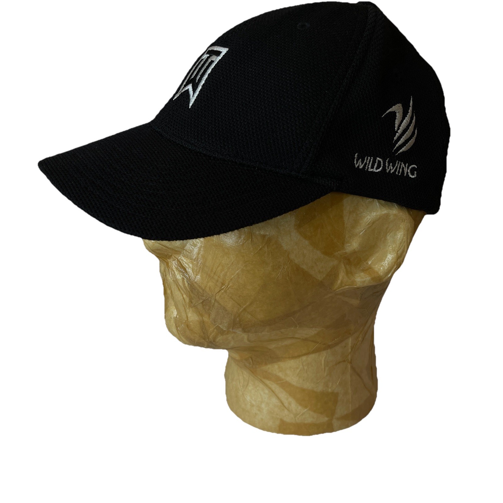 Nike Tiger Woods Wild Wing Plantation Fitted FlexFit Cap, Black. Unisex 22.5”cir