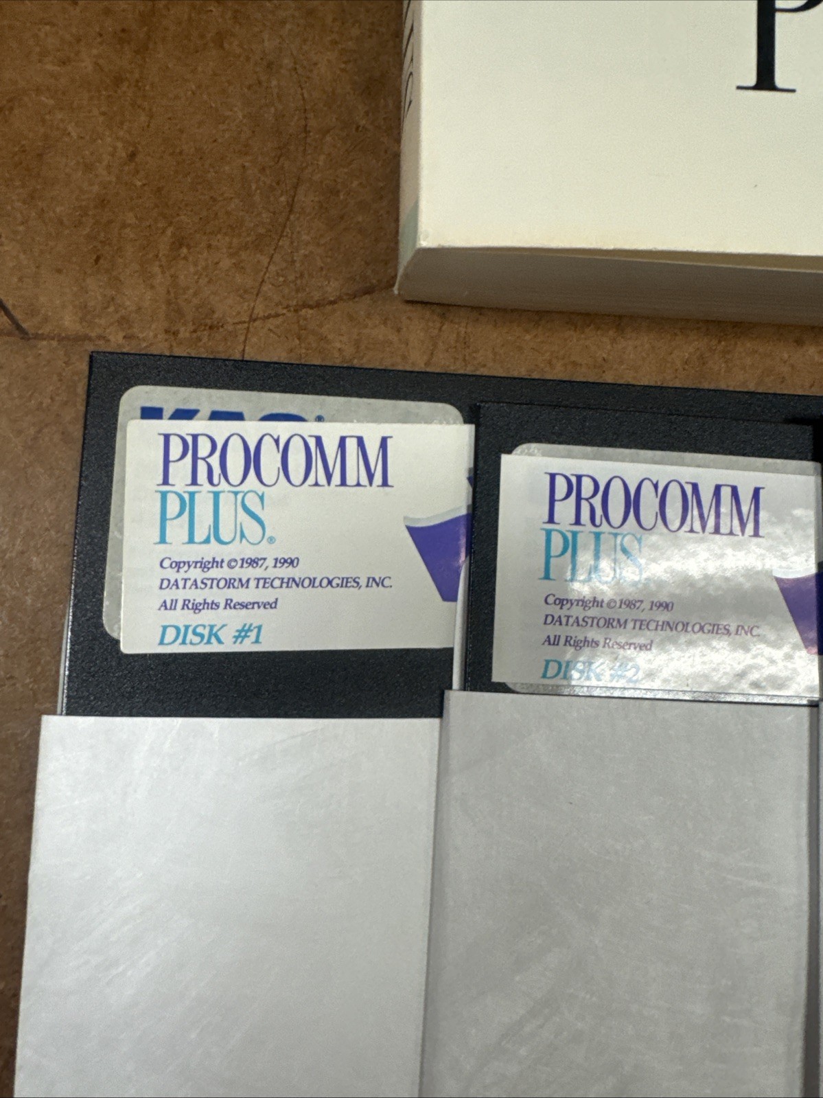Procomm Plus Intuitive Communications Data Storm Classic, Complete