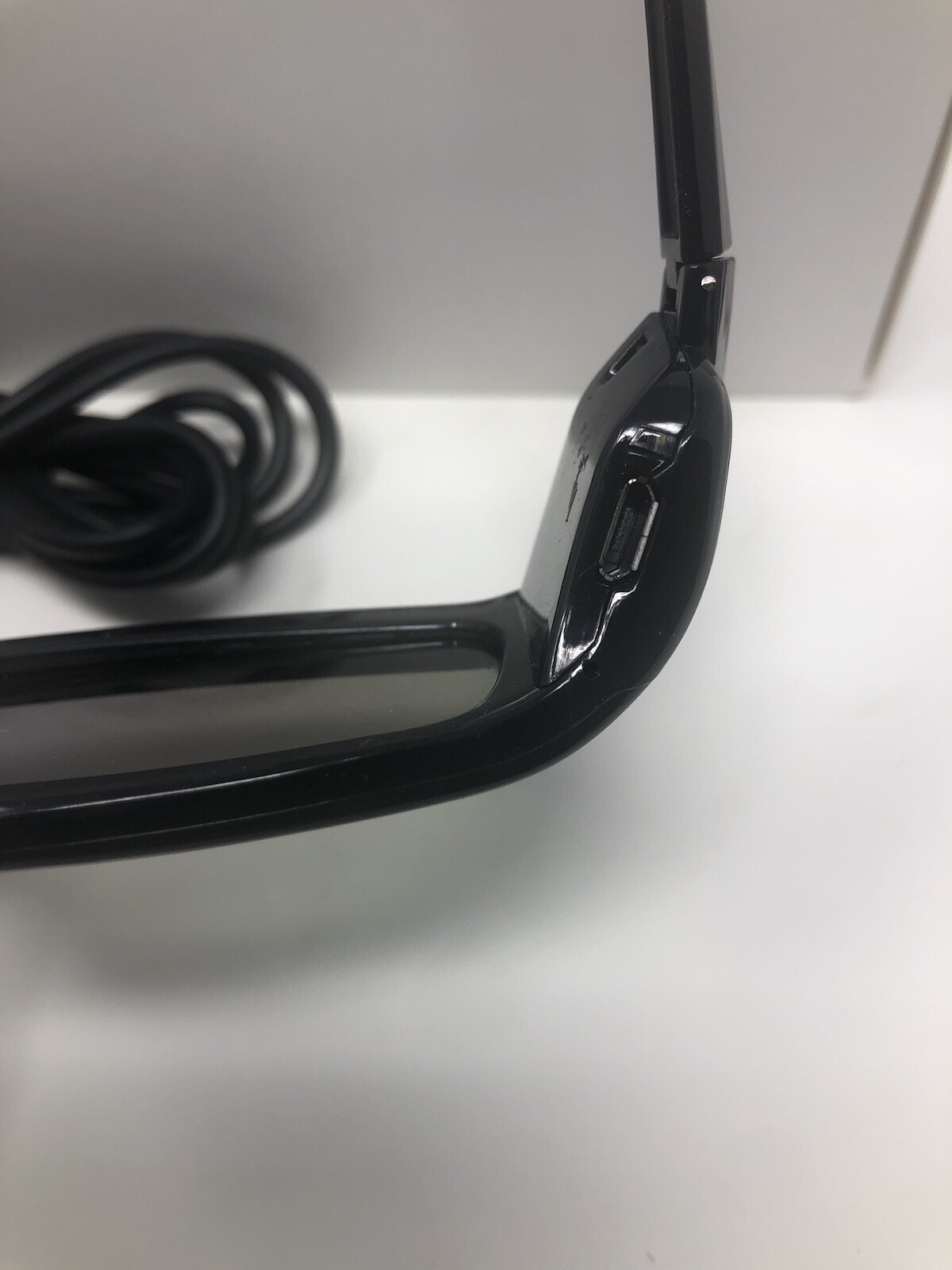 Active Shutter 3D Glasses Rechargeable W/ Accessories