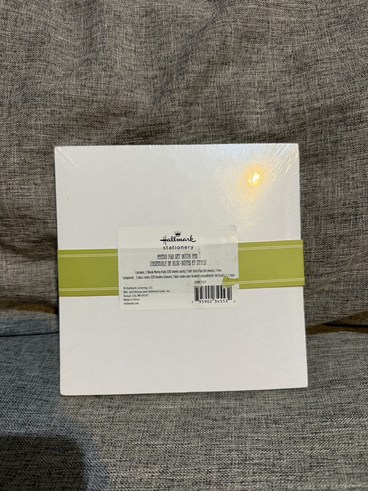 Hallmark Memo Pad Set New Sealed Missing Pen