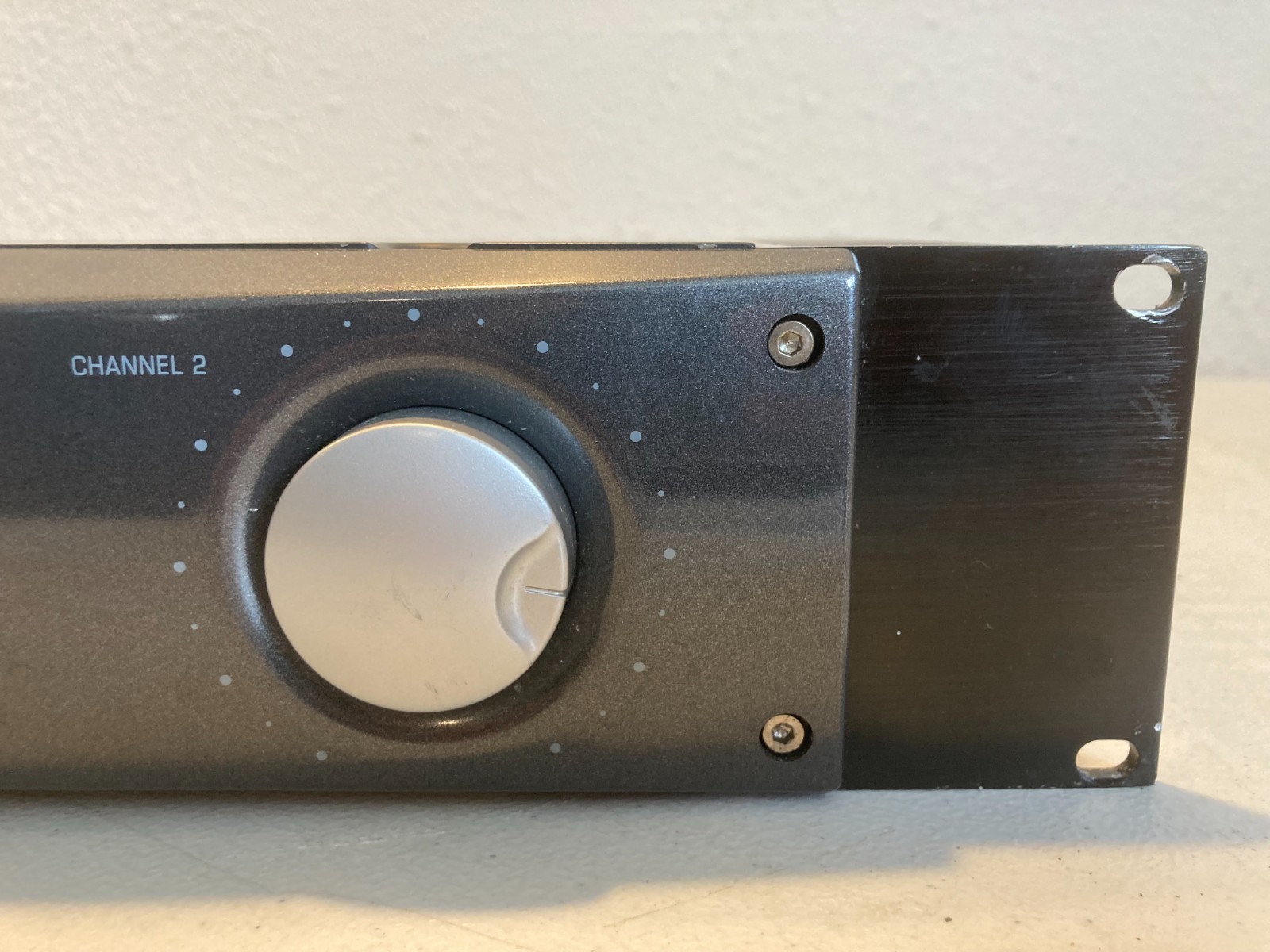 BEHRINGER A500 Professional Power Amplifier