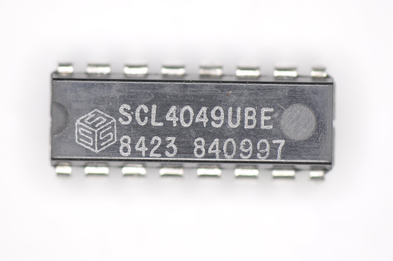 8‑Pack SCL4049UBE CMOS Hex Buffer / Level Shifter – NOS – DIP‑16 – Vintage 1984