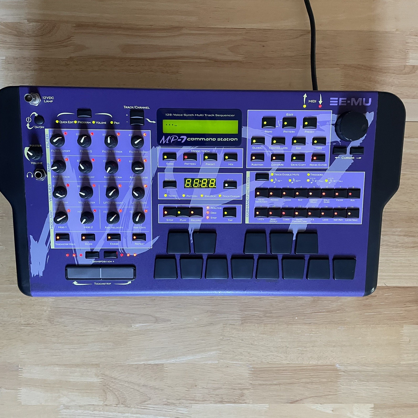 E-MU MP-7 Command Station - 7760 MPC-style synthesizer, drum machine, sequencer