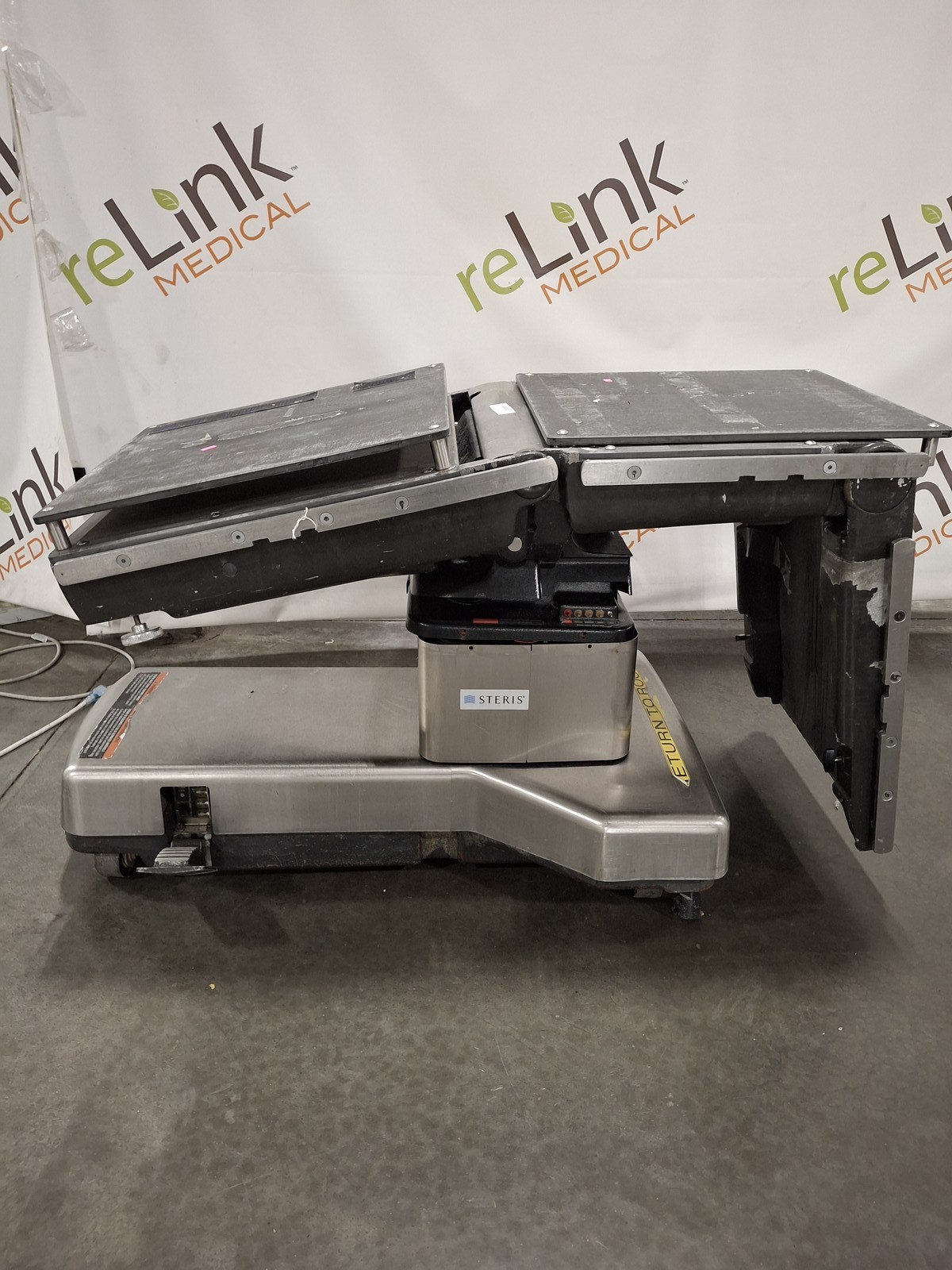 Steris 3085SP Surgical Table