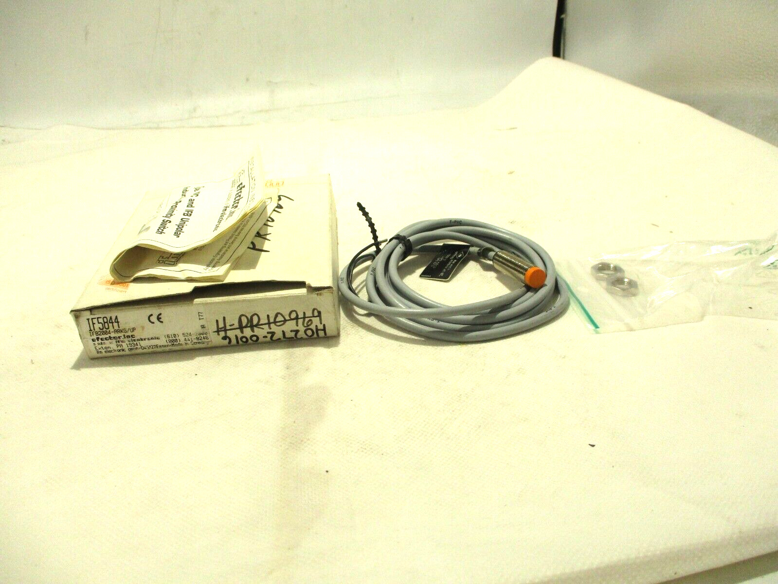 NEW IFM IF5844 INDUCTIVE PROXIMITY SENSOR IFB2004-ARKG/UP