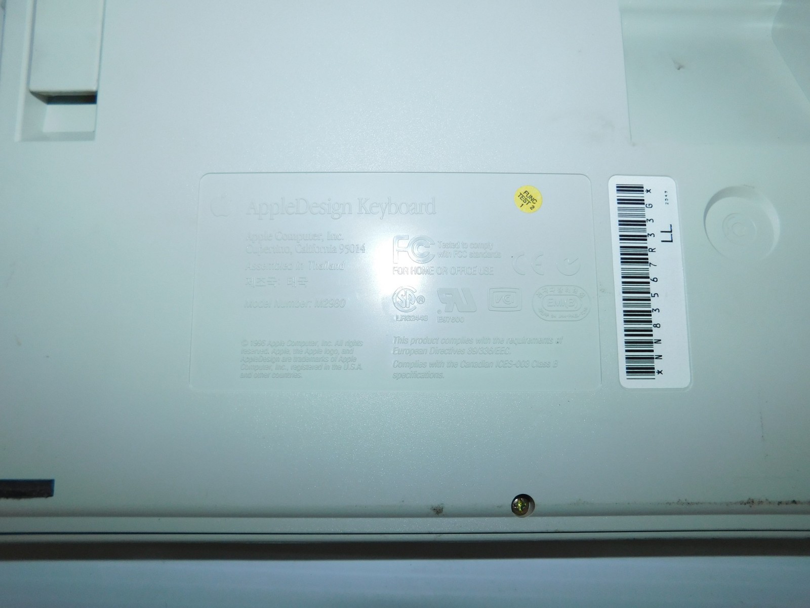 APPLE DESIGN KEYBOARD MODEL M2980 (MIQ59)