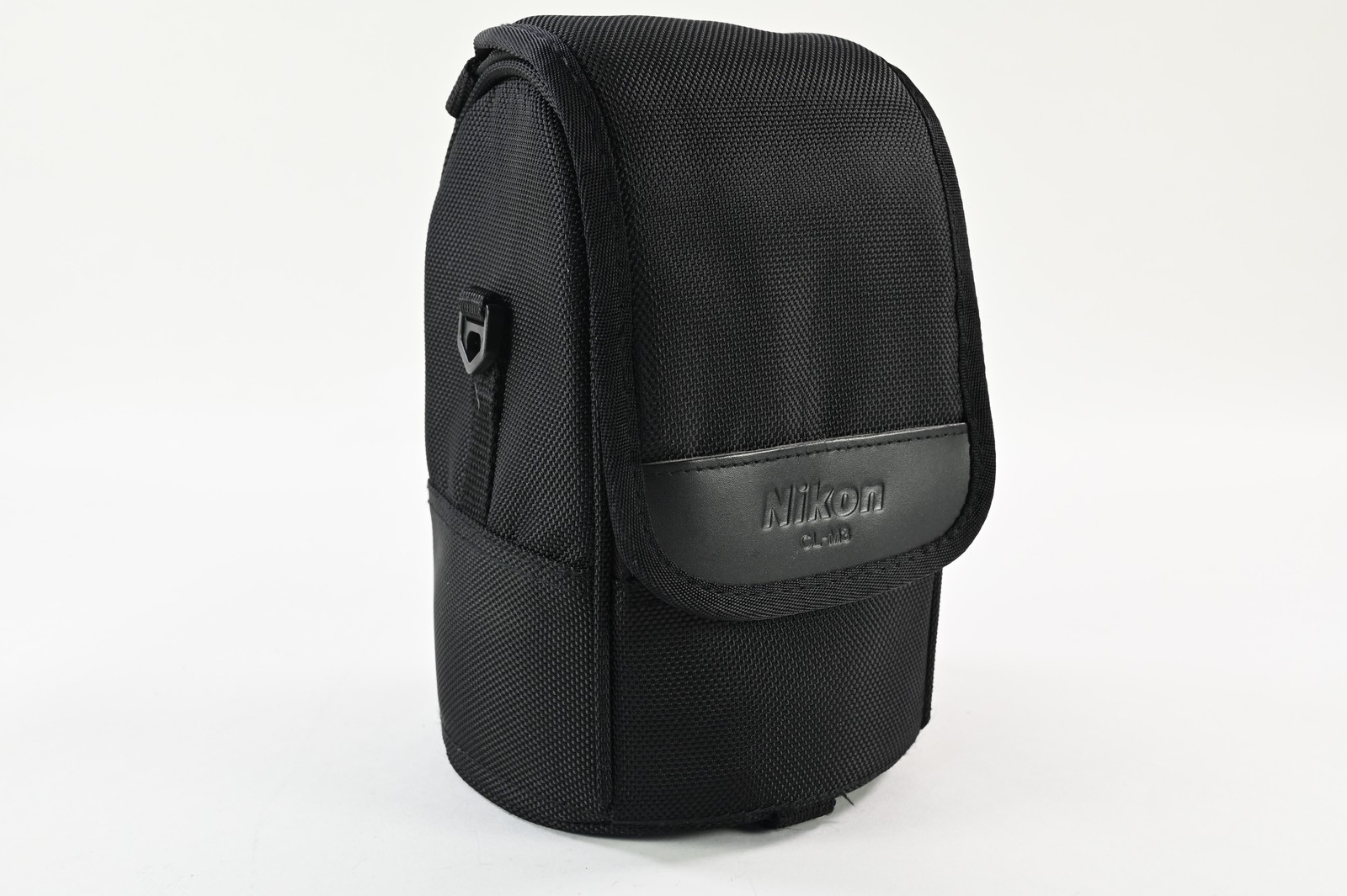 Nikon CL-M3 Lens Case For AF-S 14-24mm f/2.8G & AF-S 24-70mm f/2.8G lenses #G707